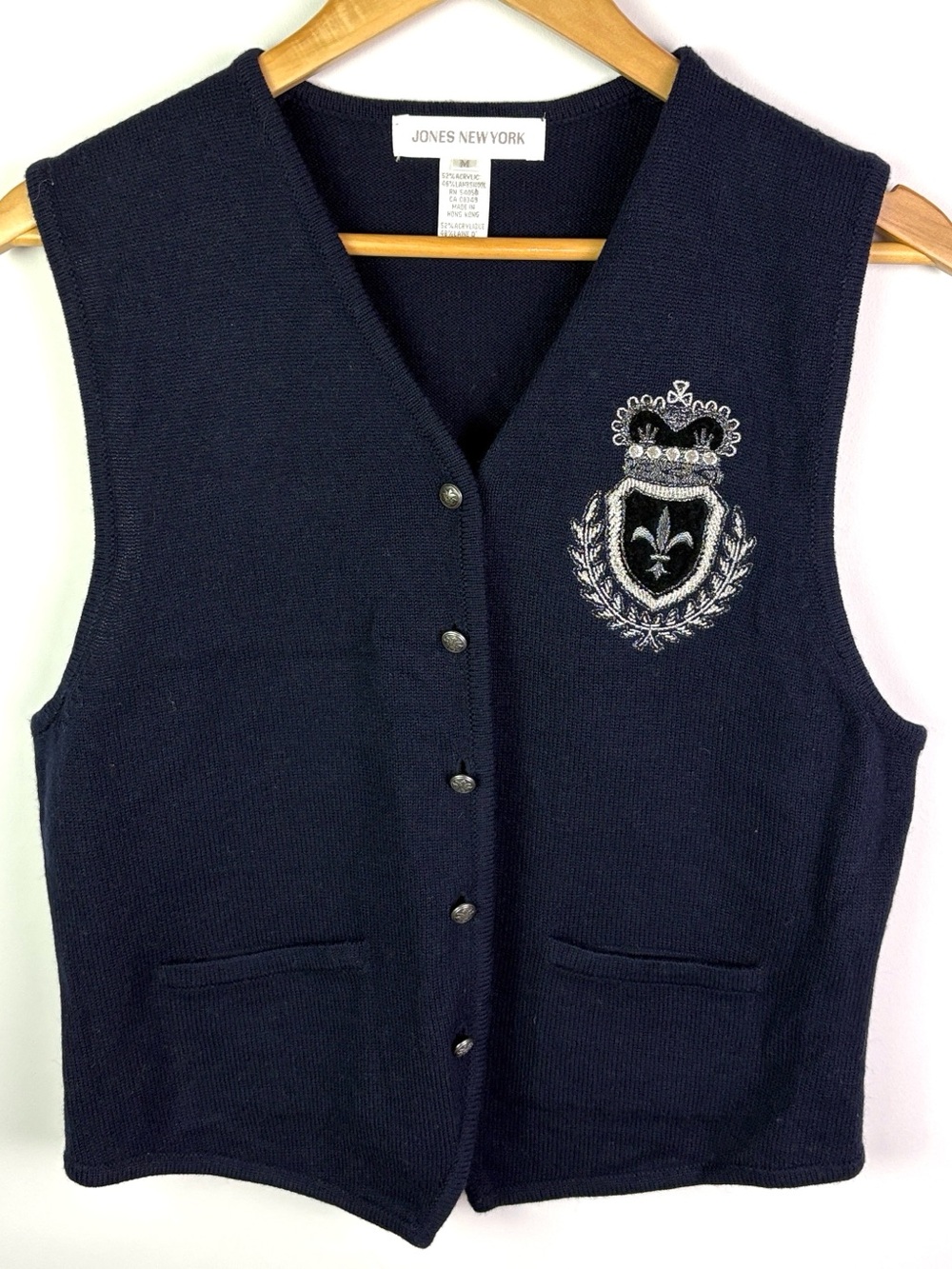 Vintage Jones New York Navy wool blend Embroidered Crest Sweater Vest size M